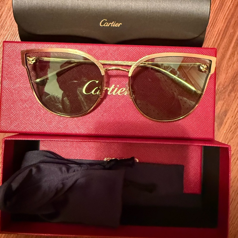 Cartier Women's Sunglasses with Gold Frame